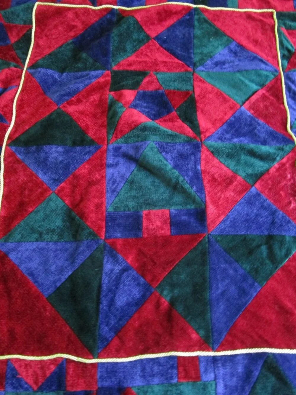 Patchwork Chenille Quilt Throw Blanket Cabin and Star Pattern Green Red Purple